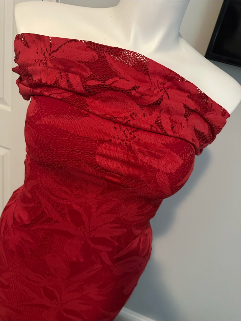 AFRM Red Off-Shoulder Floral Jacquard Gown - Picture 5 of 7